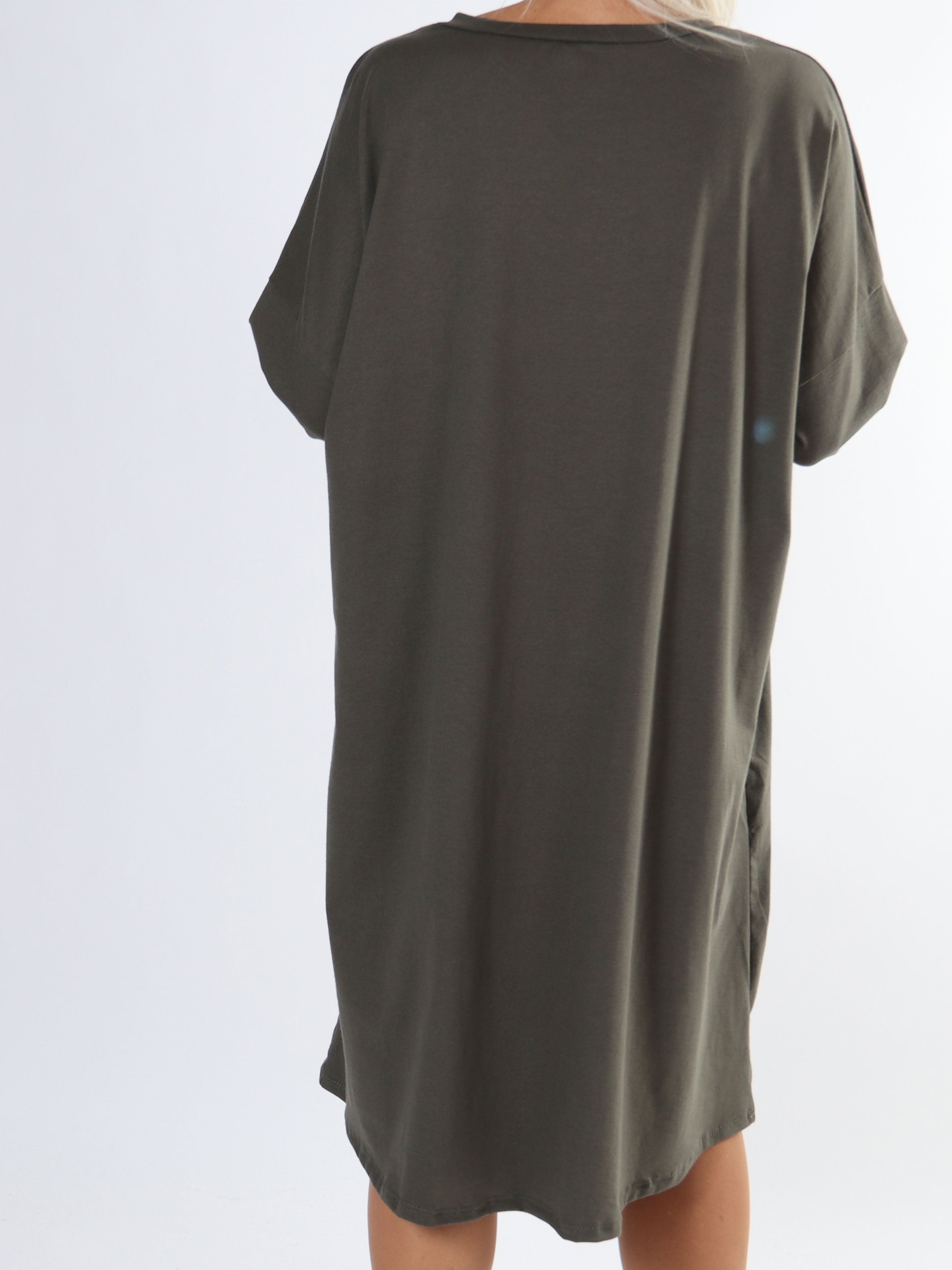 Amal Glitter - Plus size kjole i bomuld med tryk i similisten